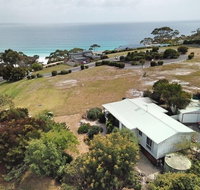 Cockatoo Cabin - Lawyer Find