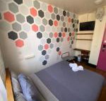 Flinders Backpackers - Click Find