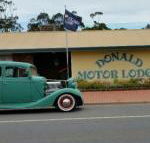 Donald Motor Lodge - Click Find