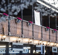 The Woolpack Hotel - Click Find