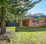Dolphin Cottage in the heart of Callala Beach