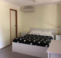 Self contained studio - Lawyer Find