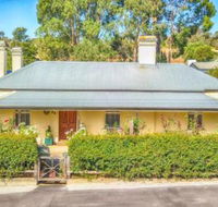 Captain Roddas Cottage - Click Find
