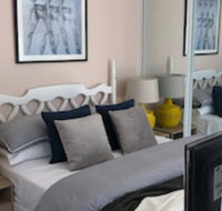 Sun-drenched 1 Bed Studio Apartment In Newtown - Click Find