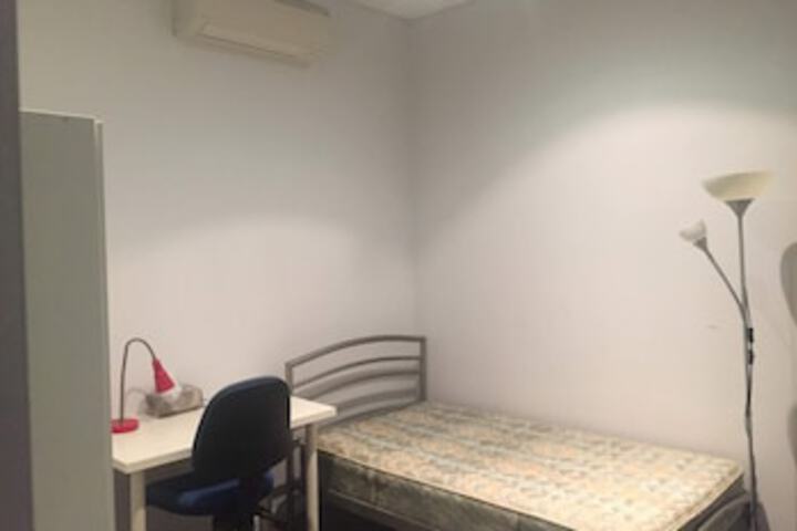 Turrella NSW Click Find