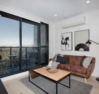Chocolate Taste Apartment In Parkville - Bet 4u