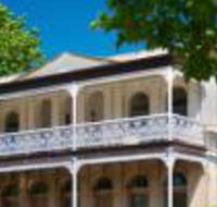 The Coach House - Lawyer Find