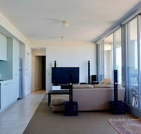 Spacious One Bedroom Apartment With Large Balcony - Click Find
