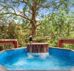 Ravensbourne Escape Tree Tops - Click Find