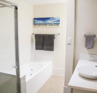 Top Tier Dog Friendly Holiday Home - Click Find