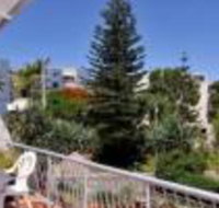 Bright  comfortable in quiet location - Click Find