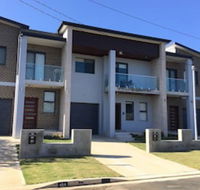 Minto Lodge Sydney - Click Find