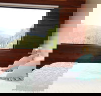 Woollybutt - Lawyer Find