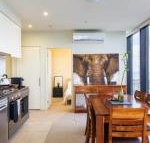 ON TOP of THE WORLD BEST VIEWS in MELBOURNE  - Click Find