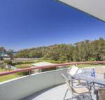 Fathoms 17 Mollymook ALL LINEN PROVIDED - Click Find
