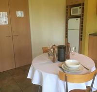 Romantic Cottage for 2Sunken Spa BathOtway Range - Click Find