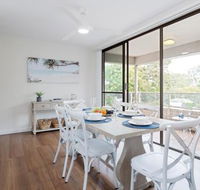 3 Bangalee 41 Soldiers Point Rd Fantastic Waterfront Unit with Pool WIFI  Chromecast - DBD
