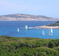 Esperance B  B by the Sea - Click Find