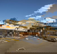 Nightcap at Fairfield - Click Find