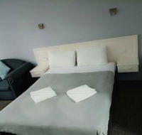 Excelsior Motor Inn - Click Find