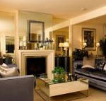 Andres Mews Luxury Serviced Apartments - Click Find