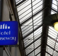 Hotel Causeway Melbourne - Click Find