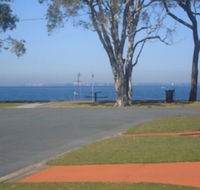 Immaculate First Floor Waterfront Unit Welsby Pde Bongaree - Click Find