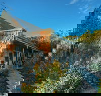 Freycinet Stone Studio 3 - Click Find
