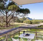 1 Intrepid 3 Intrepid Close Amazing views of Shoal Bay only 100m from the Beach