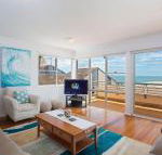 3 The Clippers 131 Soldiers Point Road fabulous waterfront unit - Click Find