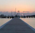 Spacious townhouse complete with floating mooring - DBD
