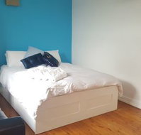 BUDGET BUDGET Marlborough St. Apartments - Click Find