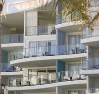 Peppers Pier Resort - Click Find