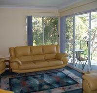 Sunset Towers Unit 9 / 25 Donald Street - Click Find