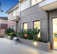 Kew Luxurious Townhouse - Lawyer Find