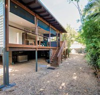 Modern 3 Bedroom Treehouse - Bet 4u