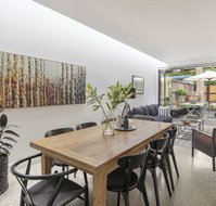Stunning Executive Home in Glebe - Click Find