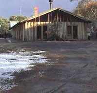 Rivergum Lodge - Click Find