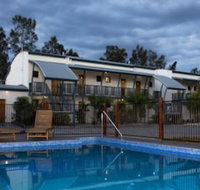 Novena Palms Motel - Click Find