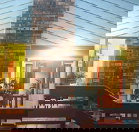 Bed  Breakfast at Kiama - Click Find