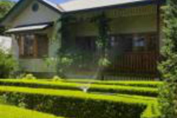 Yungaburra QLD Click Find