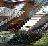 Estelle Kramer Motor Inn - Click Find