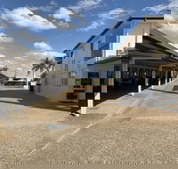 Silo Motor Inn - Click Find