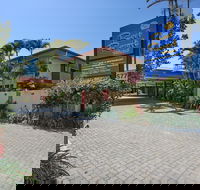 Reef Resort Motel - Click Find