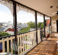 Montacute Boutique Bunkhouse - Lawyer Find