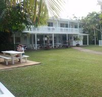 Absolute Backpackers Mission Beach - Click Find