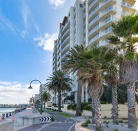 Beachside Port Melbourne - Click Find