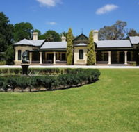 Collingrove Homestead - Click Find