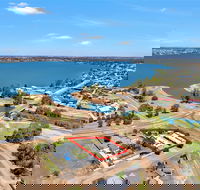 Kennedy Holiday Villas - Click Find