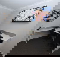 Raintree Motel Biloela - Click Find